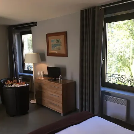 Hotel Les Chambres De Rosmadec *